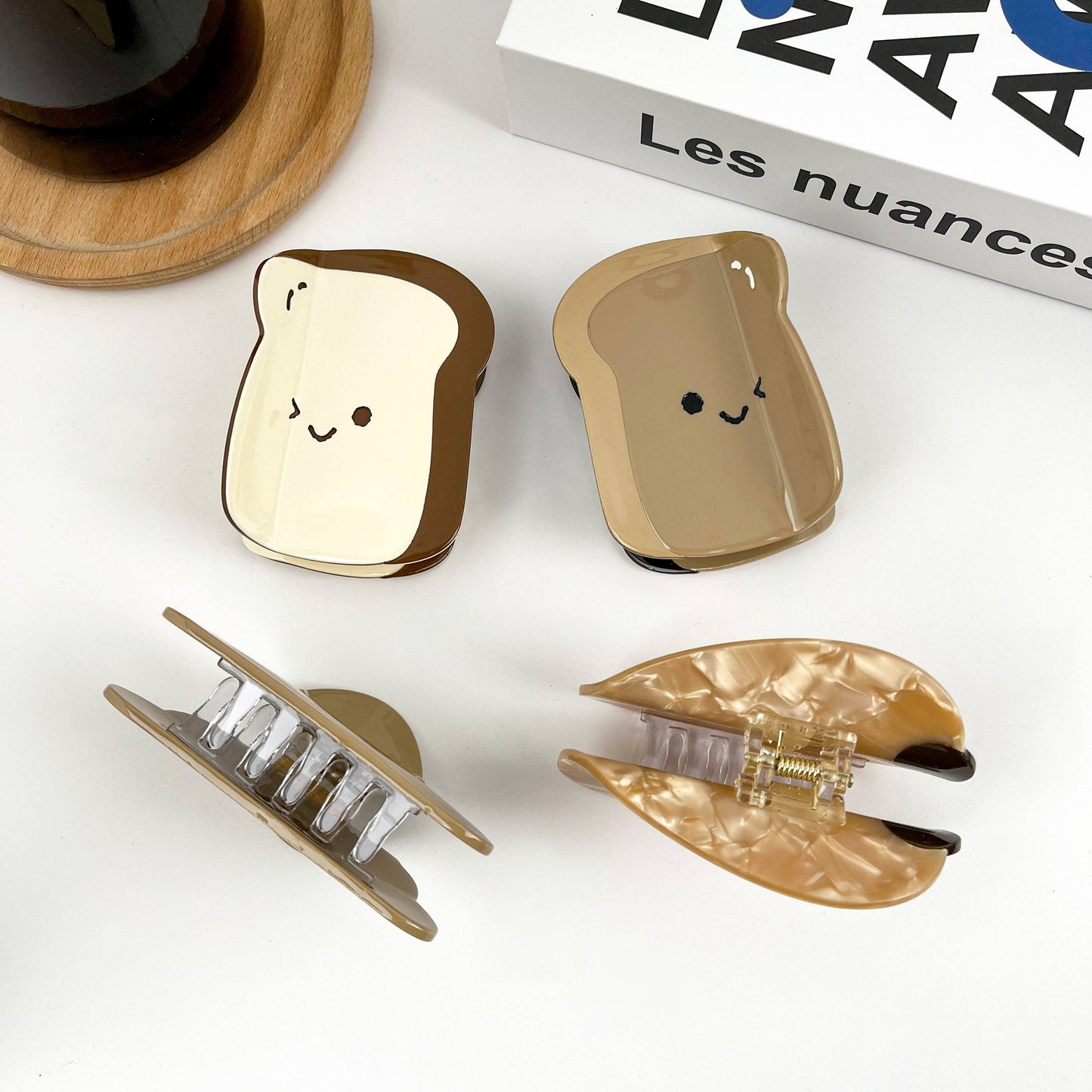 Bread Hair Claw Clip