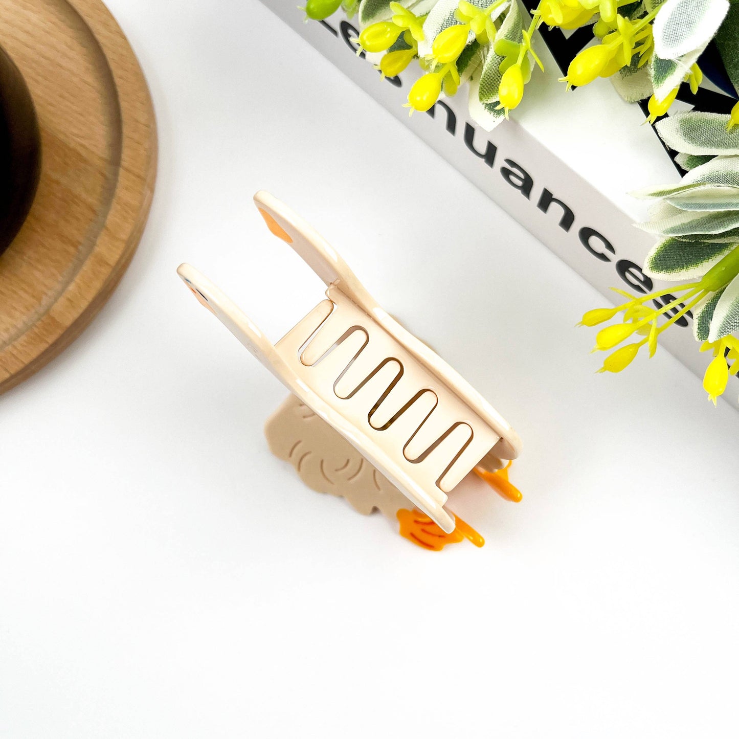 Duck Hair Claw Clip