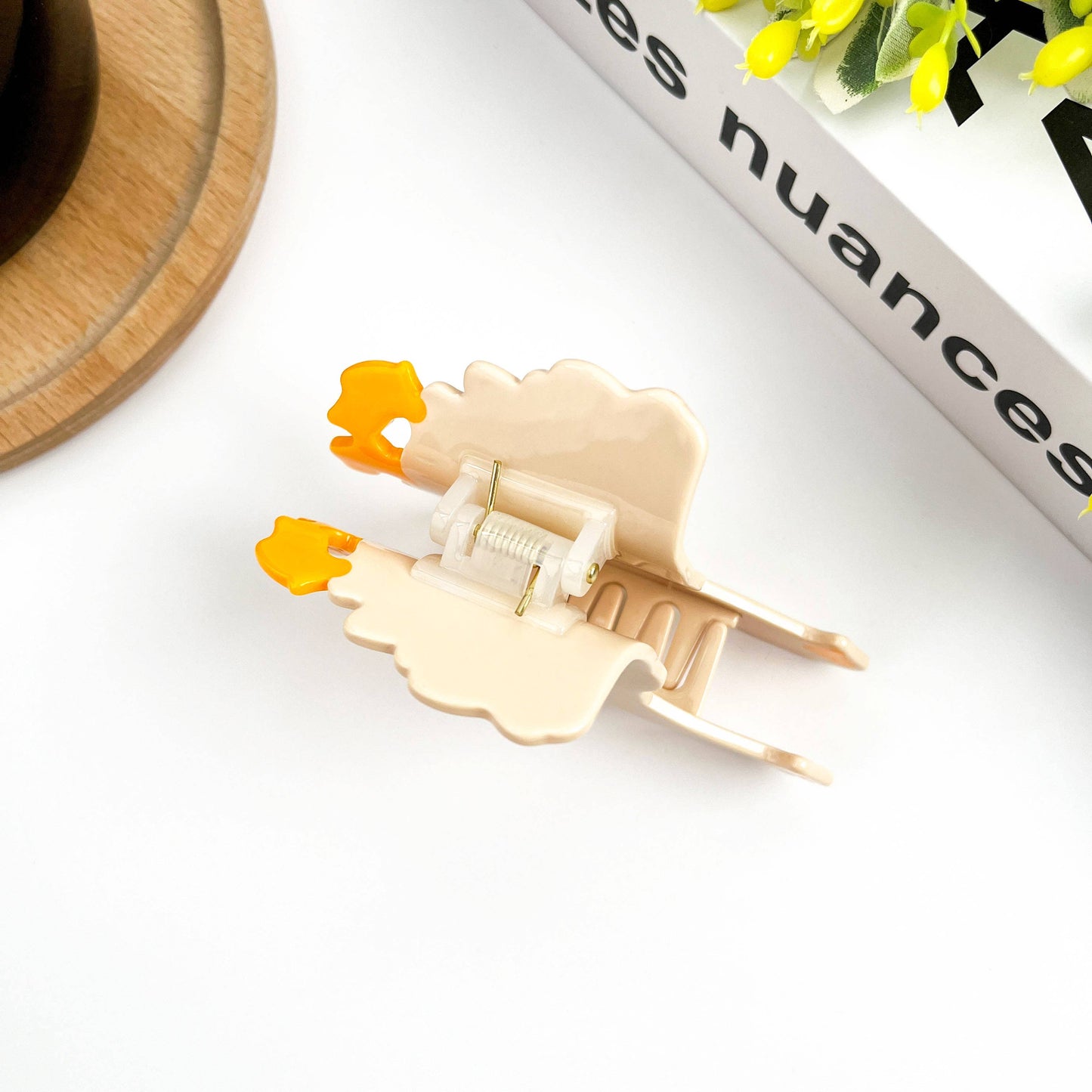 Duck Hair Claw Clip
