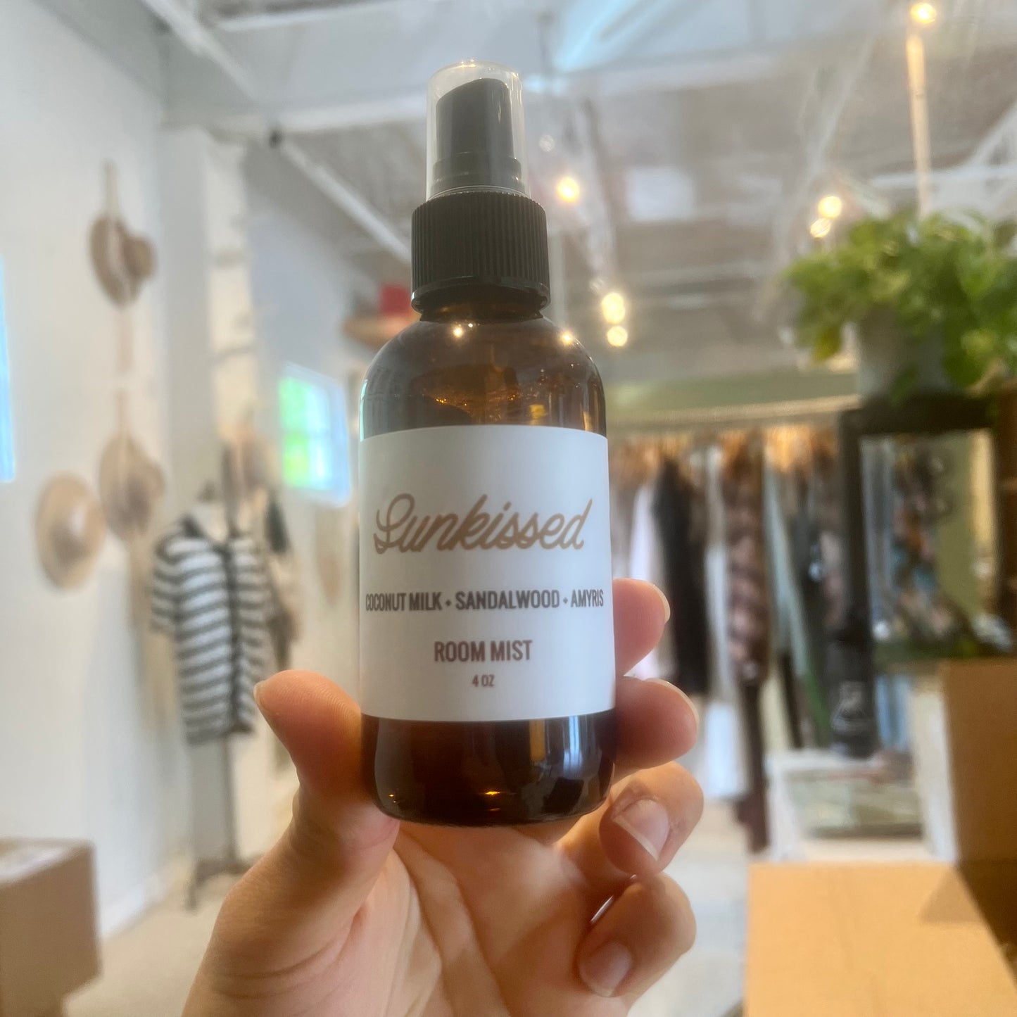 Earth Tonix Room Mist