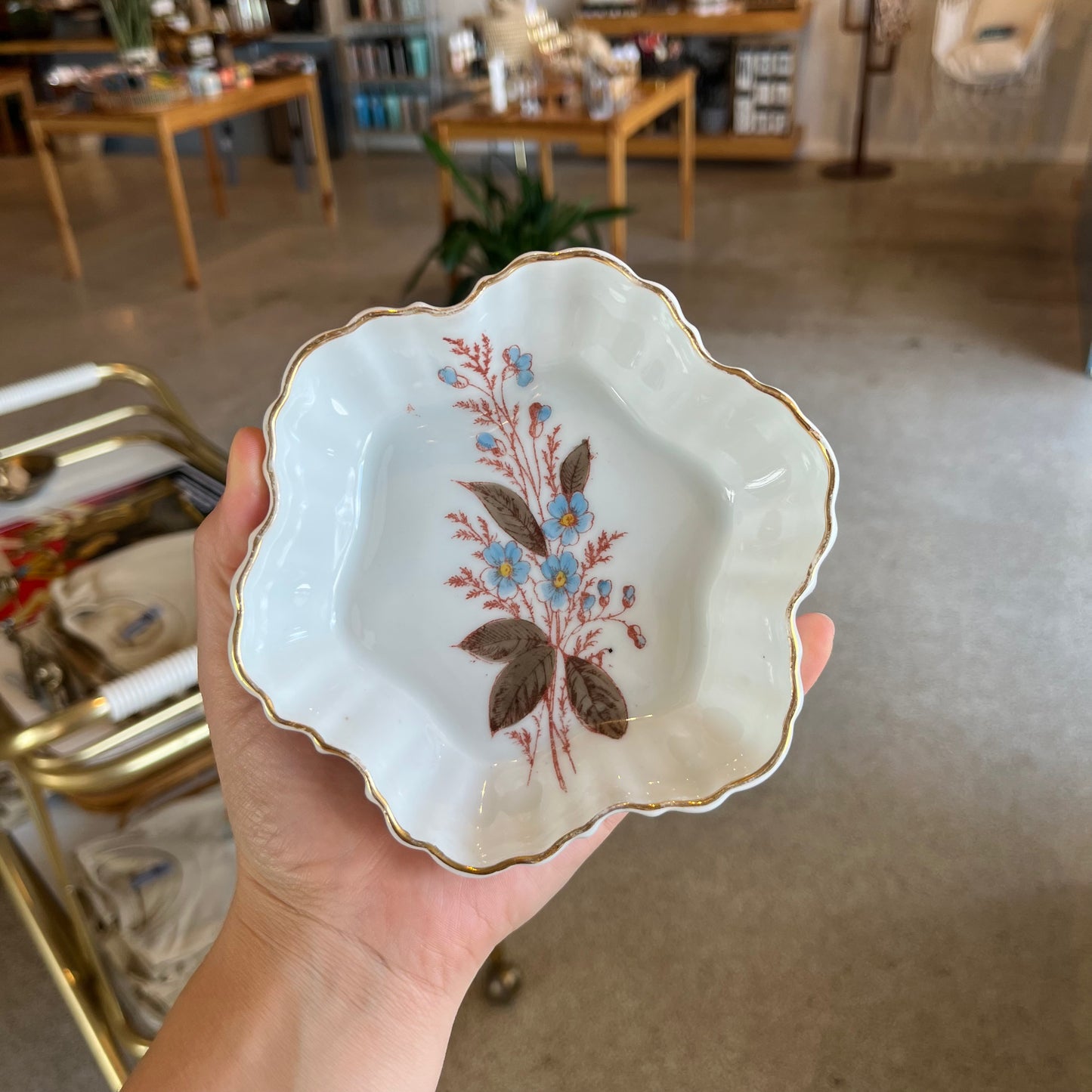 Porcelain Floral Trinket Dish / Ashtray