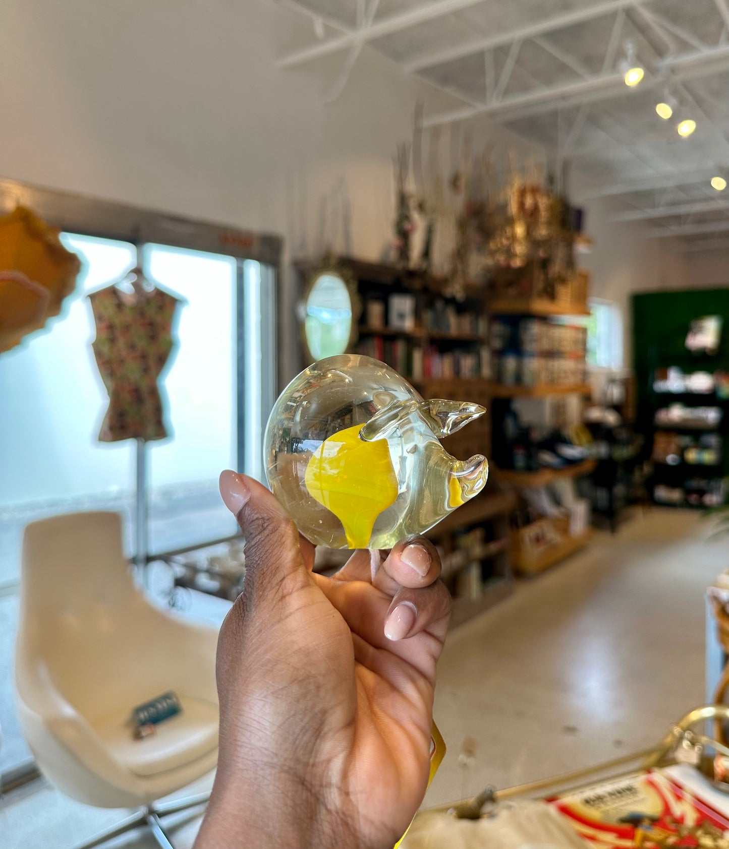 Art Glass Yellow Pig