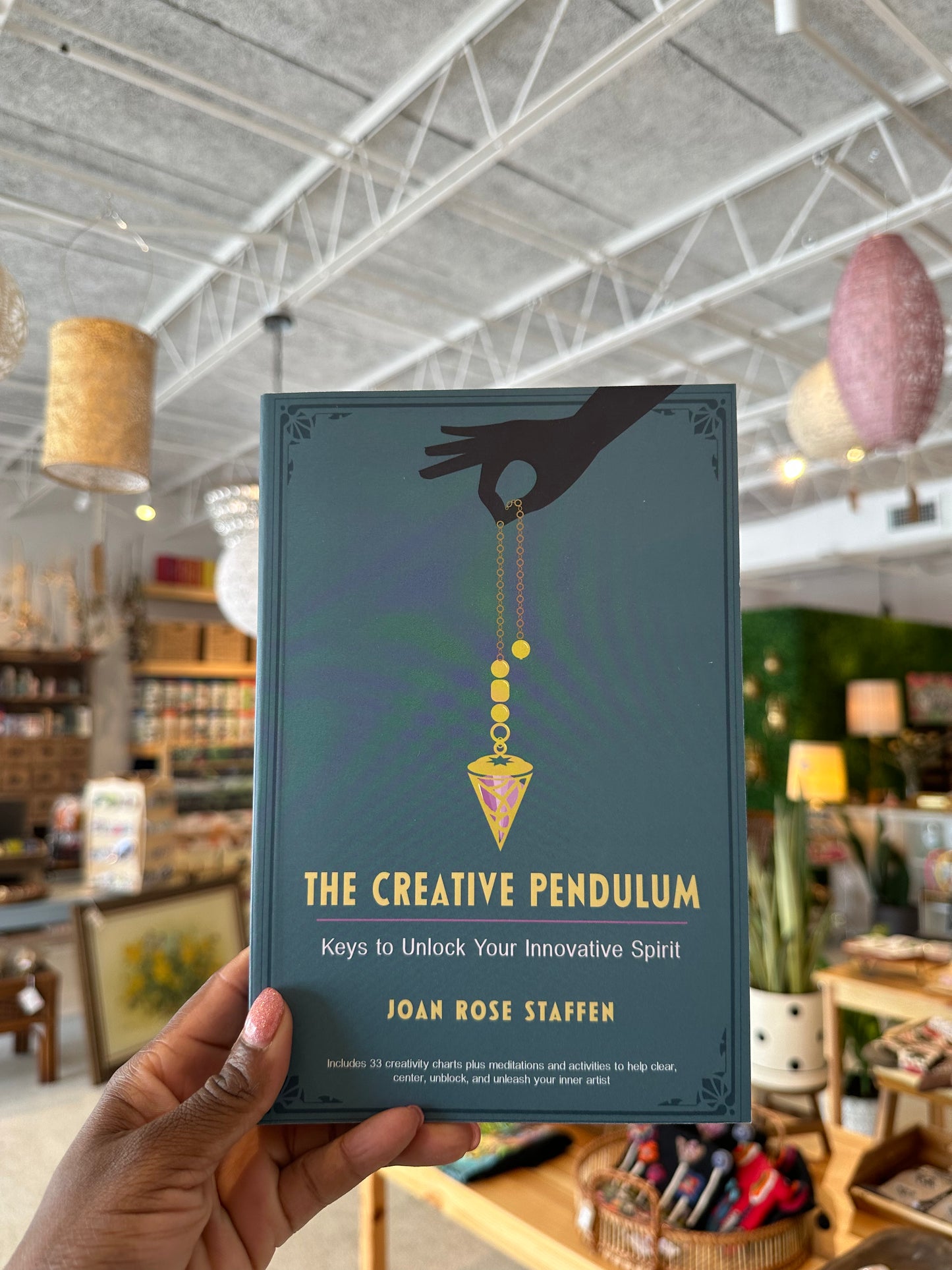 The Creative Pendulum: Keys to Unlock Your Innovative Spirit